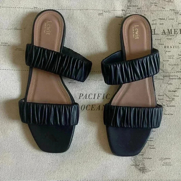 Lewit Shoes - Lewit Black Scrunched Sandals Size 37.5EU / 7US